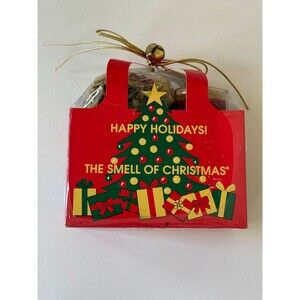 Aromatique Gift Box Happy Holidays Smells of Christmas 2.5 oz Candle Fragrance